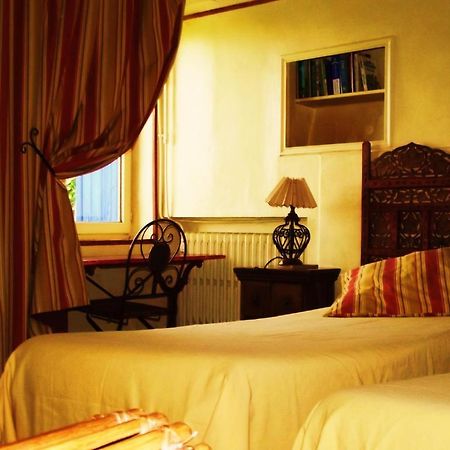 Bed and Breakfast La Maison Aux Volets Bleus à Venasque Extérieur photo