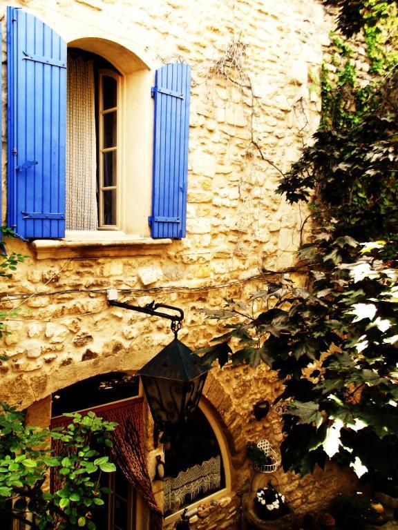 Bed and Breakfast La Maison Aux Volets Bleus à Venasque Extérieur photo